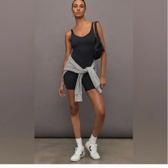 BANDIER V-Neck Tempo Short Catsuit - Black nwt size small - Picture 2 of 2